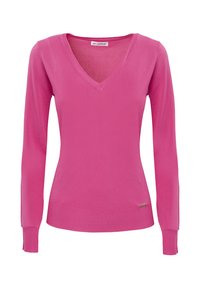 Roze V-hals trui met lange mouwen, geribbelde onderrand en manchetten, gemaakt van zachte stof, met een metalen accent aan de onderzijde.