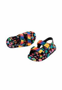 Sandali colorati per bambini con una base nera e un motivo a stampa leopardata rainbow, due fasce regolabili e una suola testurizzata.