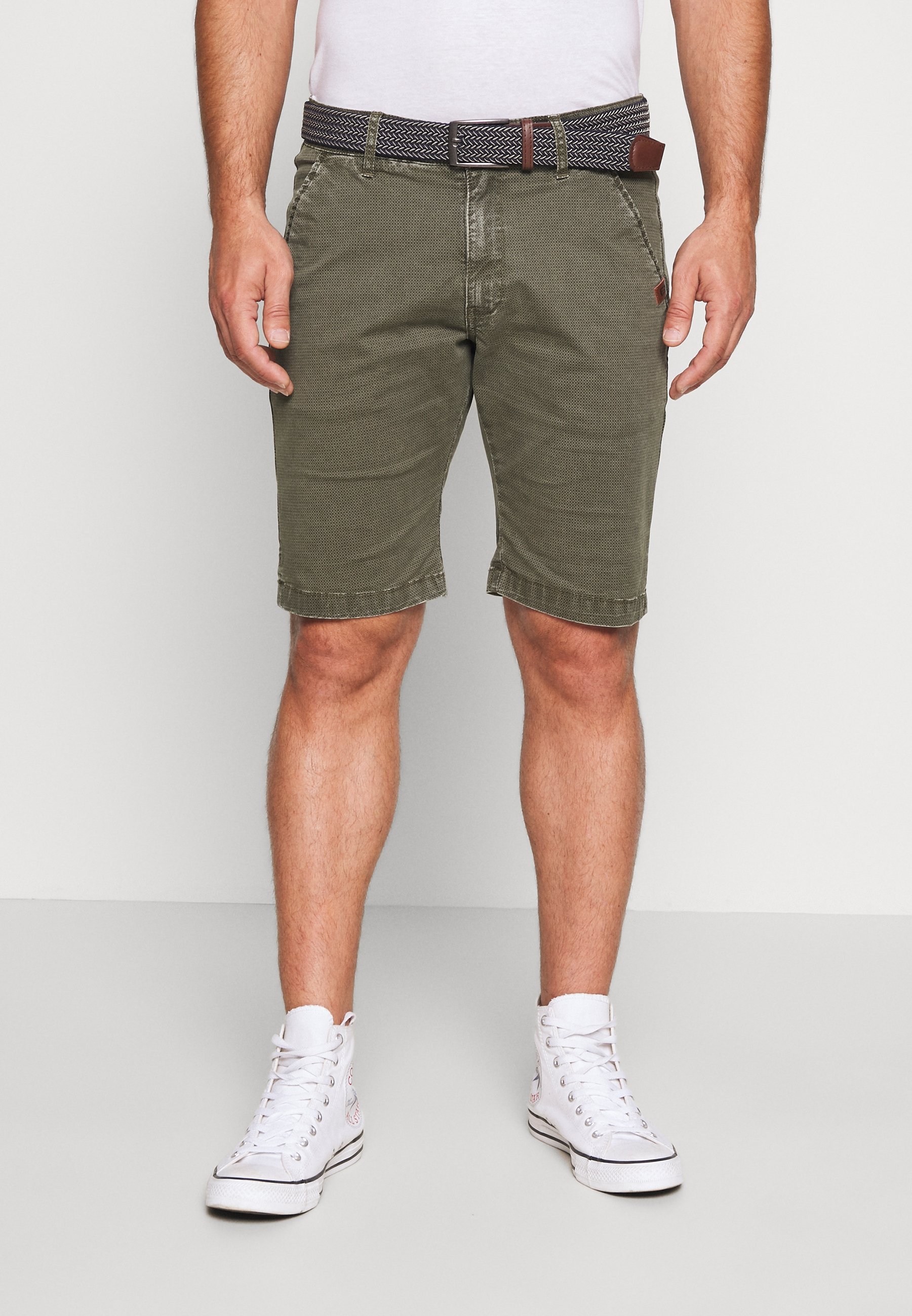 INDICODE JEANS NICOLAS Shorts navy Zalando.no INDICODE JEANS FREDERICA - Shorts - army