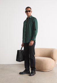 BOSS HANK KENT - Camicia - open green