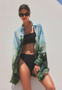 Next COVER-UP REGULAR FIT - Strandaccessoire - green blue scene print