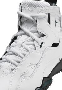 Jordan JORDAN TRUE FLIGHT UNISEX - Krepšinio batai - white/black-oxidized green