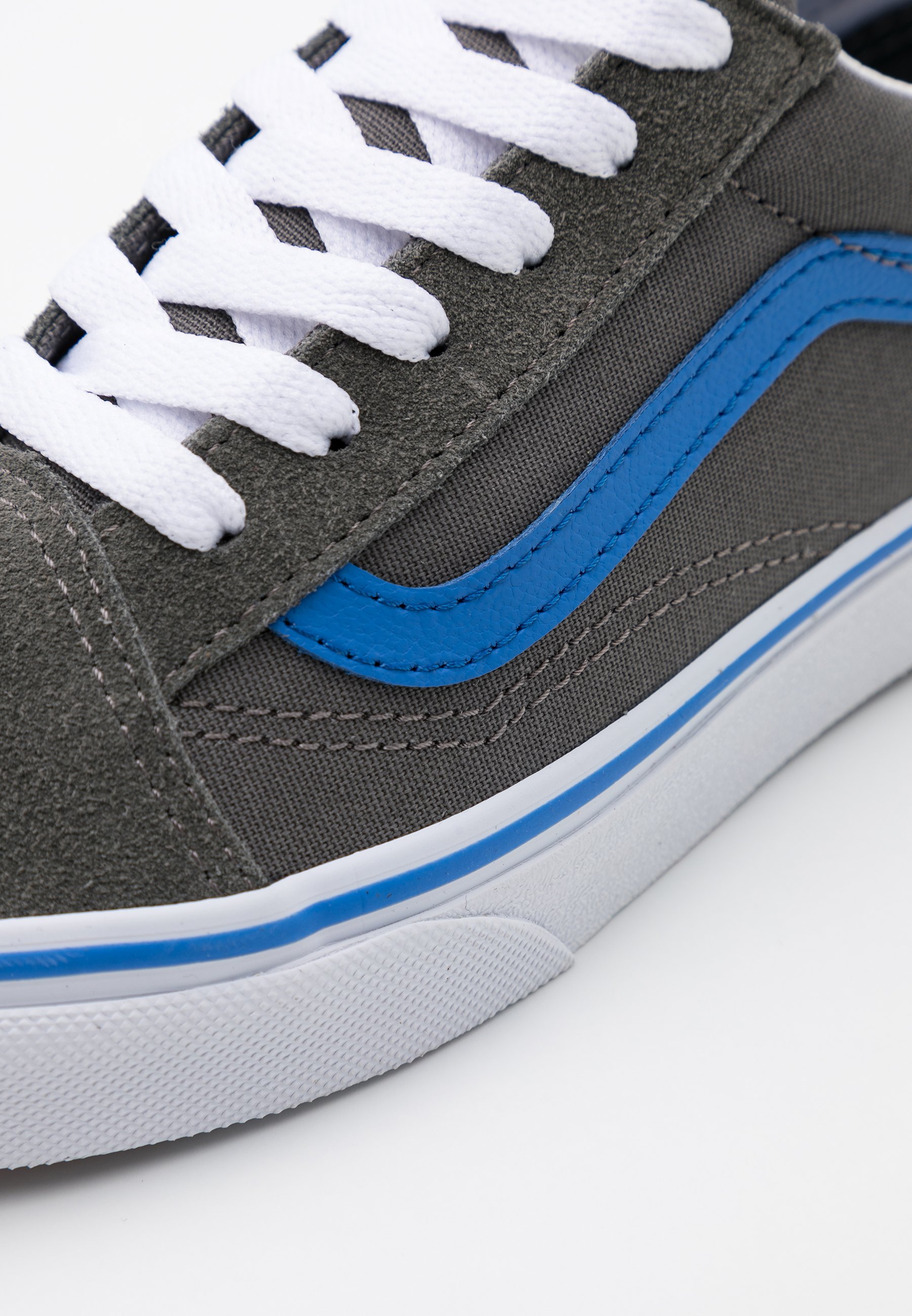 vans old skool nebulas blue