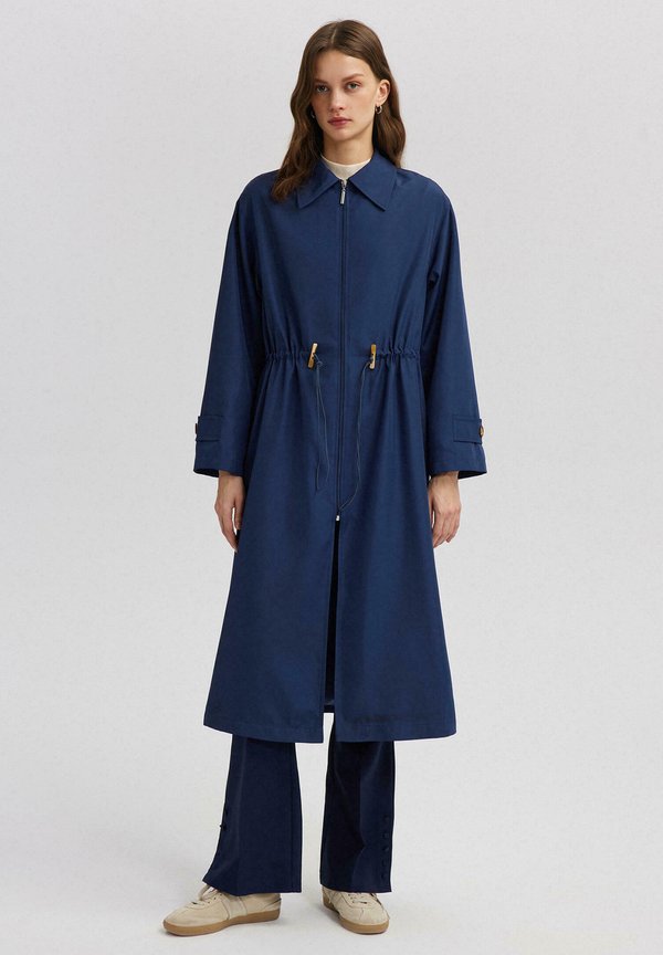 WINDBREAKER - Trenchcoat