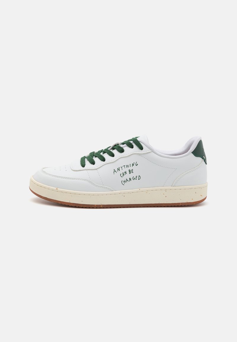 ACBC EVERGREEN NATURE UNISEX - Sportcipő - white/dark green