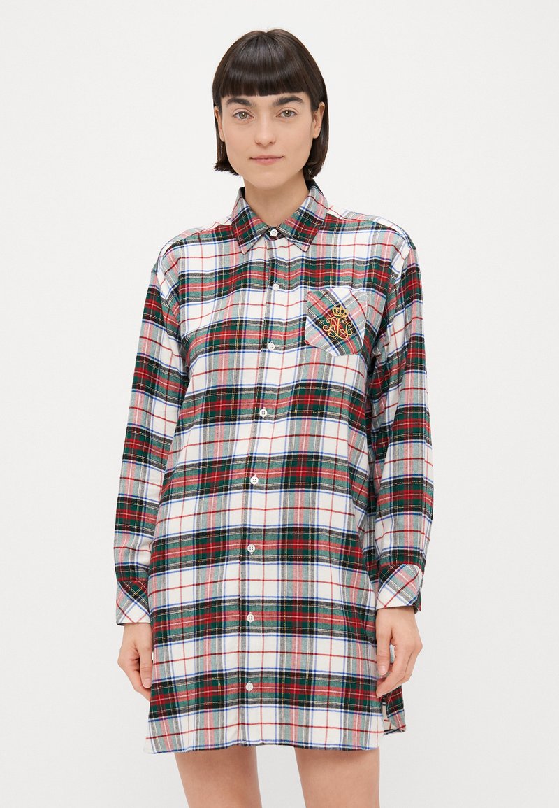 Abito a camicia a quadri in bianco, rosso, verde e grigio; presenta un frontale con bottoni, maniche lunghe e una tasca sul petto sinistro con un design ricamato.