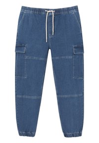 Blå denim cargo joggerbyxor med elastiska ärmmuddar, dragsko i midjan, sidofickor med lock och framåtvinklade fickor.