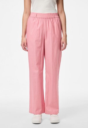Roze, gestreepte wijde broek met een elastische tailleband en een zachte textuur. Het ontwerp heeft een relaxed fit en valt tot op de enkels.