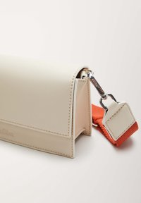 s.Oliver Borsa a tracolla - off-white