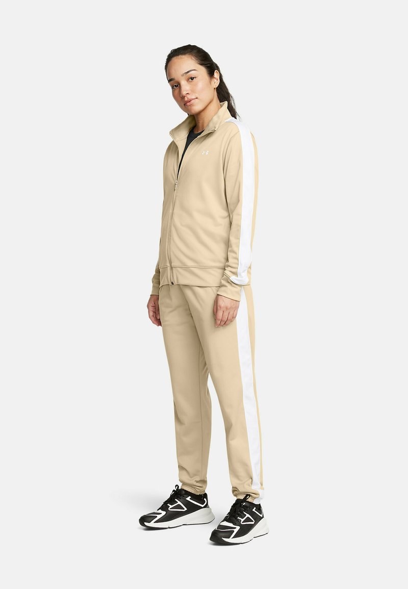 Under Armour Trainingspak beige Under Armour Trainingspak beige