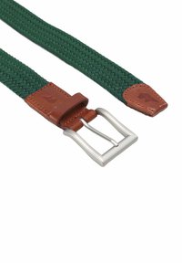 Grüner gewebter Stoffgürtel mit braunen Lederakzenten und einer silbernen Metallschnalle. Verfügt über eine strukturierte Oberfläche und eine verstellbare Länge.