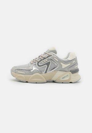 DESTINY SPACE - Trainers - silver/white
