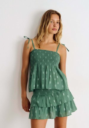 Brownie, FALDA CORTA SMOCK - Falda acampanada - verde