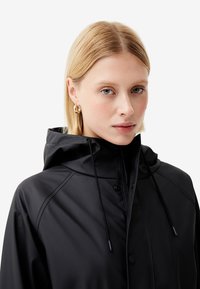 Hunter ORIGINAL JANNA - Αδιάβροχο μπουφάν - black