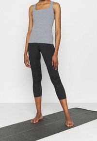 Nike Performance Sports T-shirts - mottled grey