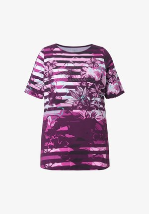 Paars shirt met korte mouwen met roze, witte en turquoise bloemen- en horizontale streepjespatronen, ronde halslijn, getoond op een witte achtergrond.