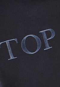 TOP GUN Printtipaita - black