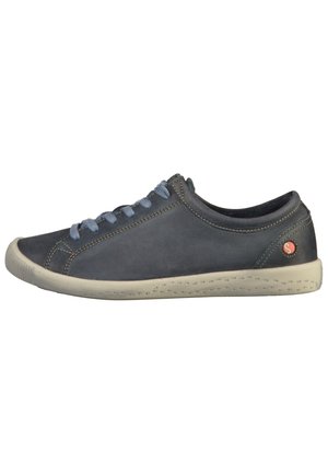 Trainers - navy