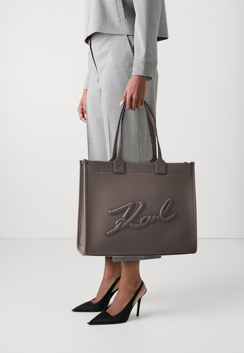 KARL LAGERFELD SKUARE TOTE GRAINY - Pirkinių krepšys - ash grey