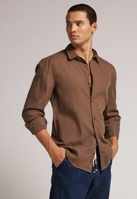 IUMAN Intimissimi Uomo Camisa elegante - braun j marrone