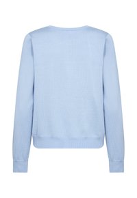 Világoskék, kötött pulóver hosszú ujjal, kerek nyakkal, bordás mandzsettával és hemhel. Sima textúra, laza fazon.