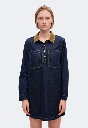 GAP, SHIFT COLLAR MINI DRESS - Дънкова рокля - dark wash