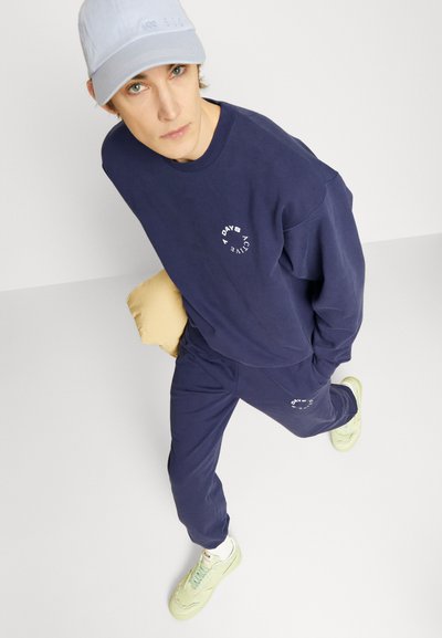 7 DAYS Active ORGANIC CREW NECK - Camisola - navy