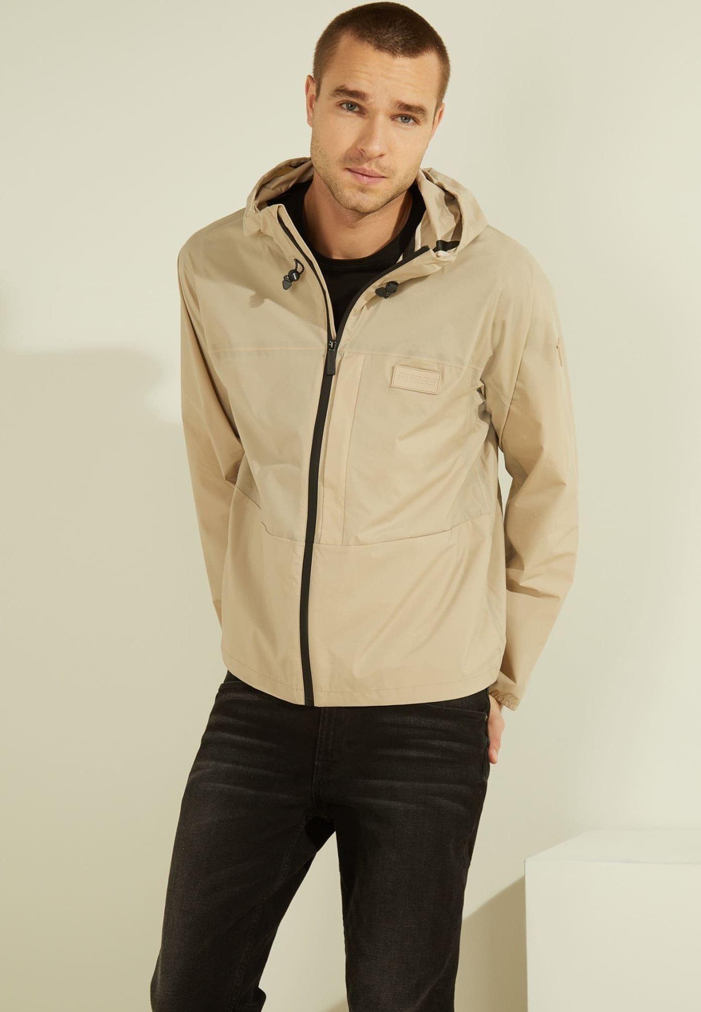 giacca a vento guess