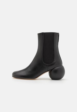 WEEKEND MaxMara ESTE - Classic ankle boots - nero