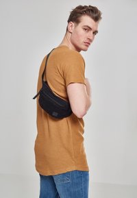 Urban Classics Marsupio - black