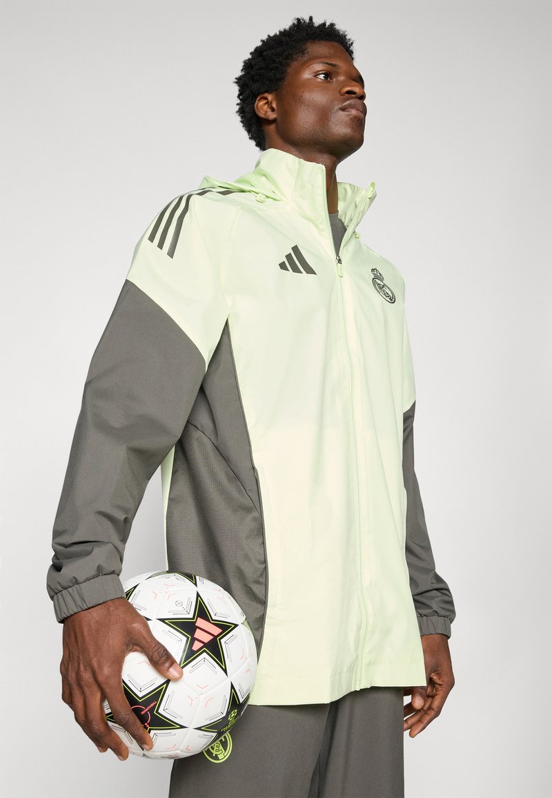 Maillot Real Madrid manches longues - Maillots de football vintage