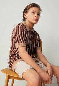 Next SHORT SLEEVE - REGULAR FIT - Košile - rust brown