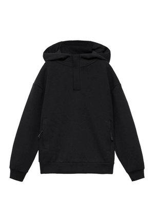 Sweatshirt à capuche noire en tissu doux. Présente un zip moitié devant, des poches kangourou, ainsi que des poignets et un ourlet côtelés pour une coupe décontractée.