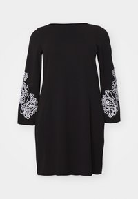 Vero Moda Curve VMCGIRA SHORT DRESS  - Dzsörzéruha - black/white