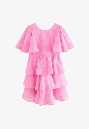 Roosa kihiline kleit tikitud lillemustritega, lühikeste helendavate varrukatega ja ümmarguse kaelusega. Materjal tundub kerge ja tekstureeritud.