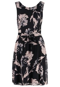 Robe fleurie noire avec des fleurs roses et blanches, sans manches, taille cintrée avec un lien, en tissu léger.