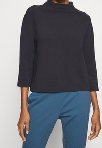 Rich & Royal Langarmshirt - light blue