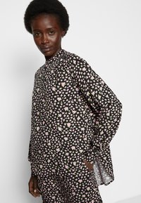 Selected SLFJUDITA LONG - Bluzka