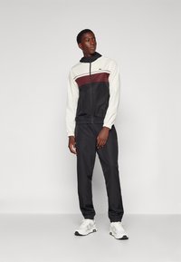 Lacoste Sport - TRACKSUIT HODDED SET - Trainingspak - black/lapland expresso Miniatuurafbeelding 1