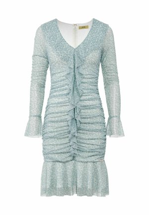 Jasnoniebieska sukienka w kwiaty z długimi rękawami, marszczoną fakturą, falbaniastymi detalami z przodu i rozkloszowanym dołem. Zapinana z tyłu na zamek.