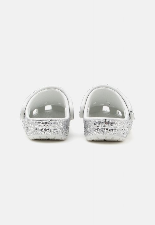 Crocs CLASSIC DAZZLE GLITTER - Slippers - silver-coloured — foto 3