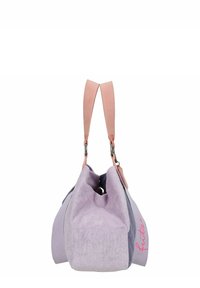 Bolso hobo con suave tela púrpura y gris, asas de cuero rosa y una forma relajada. Incluye un sutil detalle del logo en rosa.