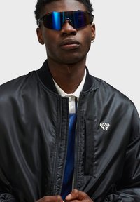 Hummel UNISEX - Bomberjacka - black