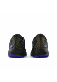 New Balance 880 V13 - Scarpe da corsa su strada - schwarz