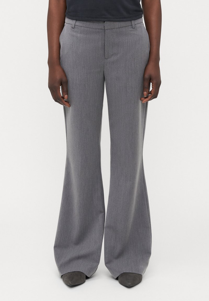 Gina Tricot Tall RELAXED TROUSERS - Stoffhose - grey melange
