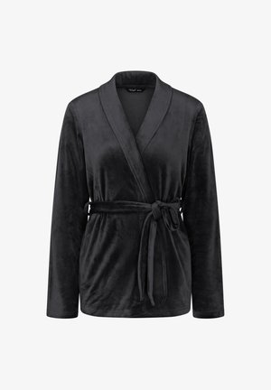 Czarny aksamitny szlafrok z długimi rękawami, kołnierzem szala i dopasowanym paskiem. Gładka tekstura z błyszczącym wykończeniem oraz luźny krój.