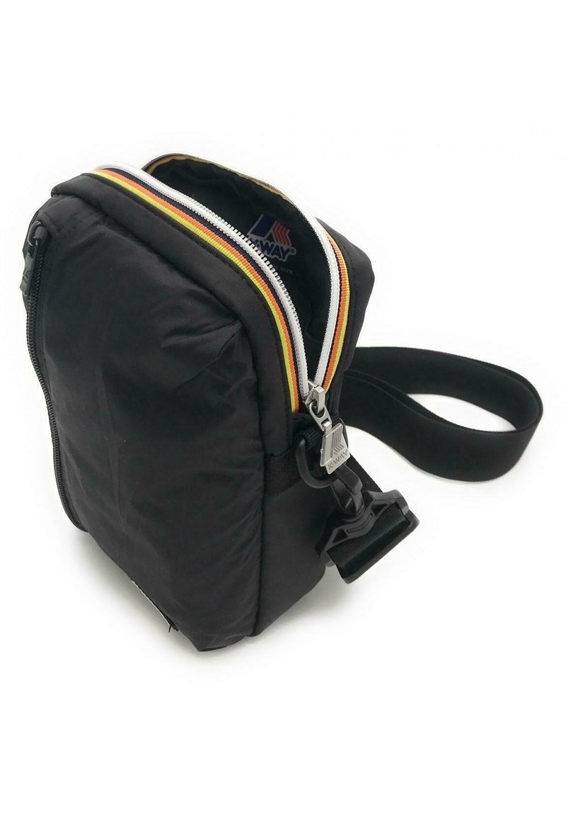 K-Way BARBITON UNISEX Taška s příčným popruhem usy black pure