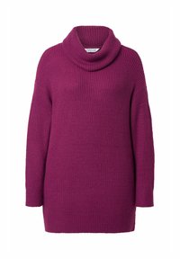 Fioletowy sweter dzianinowy z kołnierzem, o oversize'owym kroju i prążkowanej fakturze. Długie rękawy z prostym dołem i bocznymi rozcięciami.