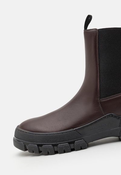 WEEKEND MaxMara ELLISSE - Platvormtallaga poolsaapad - moro