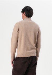 Barbour GRANGETOWN HALF ZIP - Strickpullover - washed stone